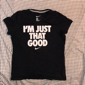 Black nike kids tee large
